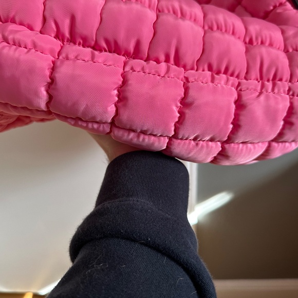 FP Movement Quilted carryall - Picture 7 of 9